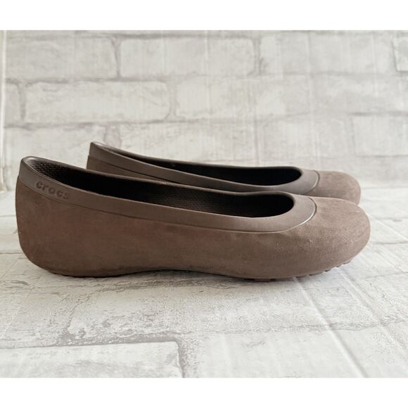 Crocs Women’s Brown Mammoth Lined Ballet Flats Faux Fur Cozy Skimmer Shoes Sz 10 - Picture 2 of 6